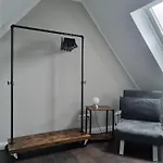Likehome